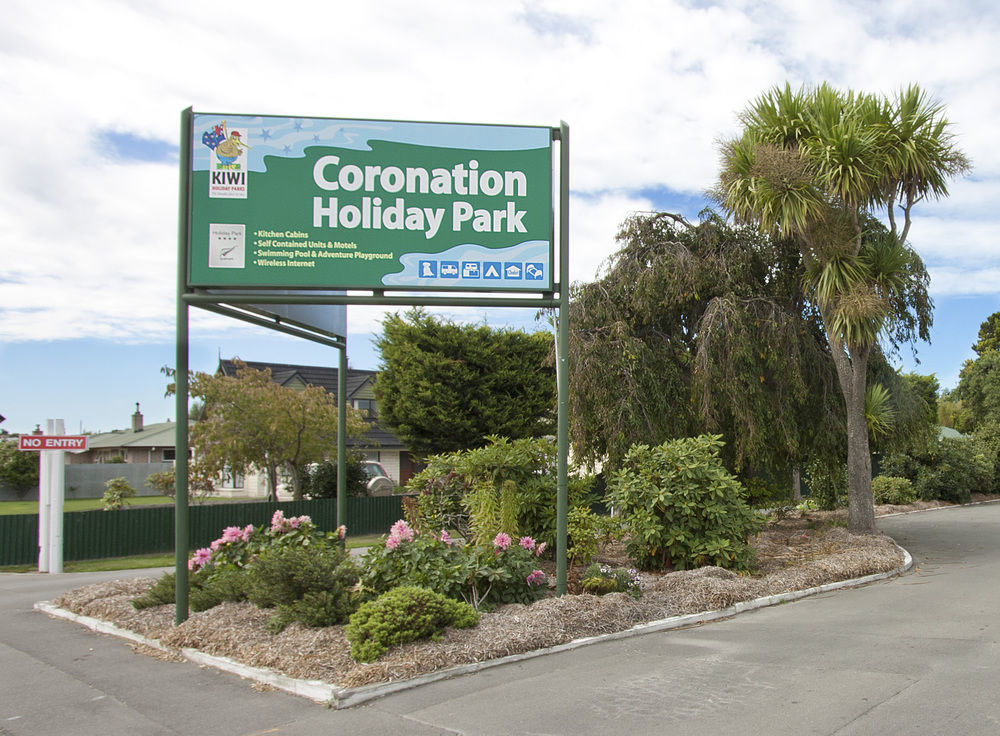 Coronation Park Holiday Park Ashburton Exterior photo